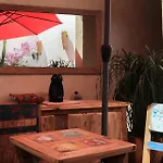 Room Tarifa 호스텔