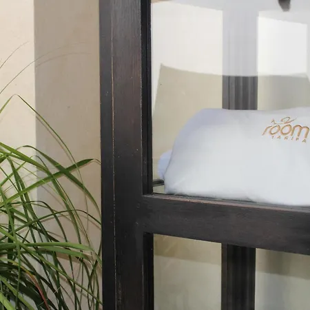 Room Tarifa *