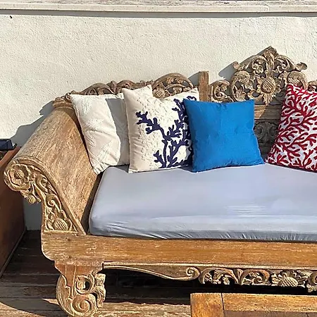 بيت شباب Room Tarifa *