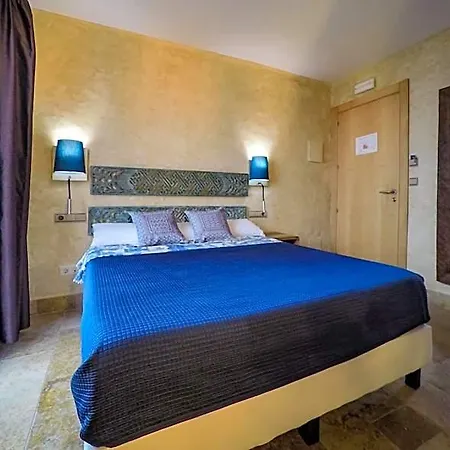 호스텔 Room Tarifa *