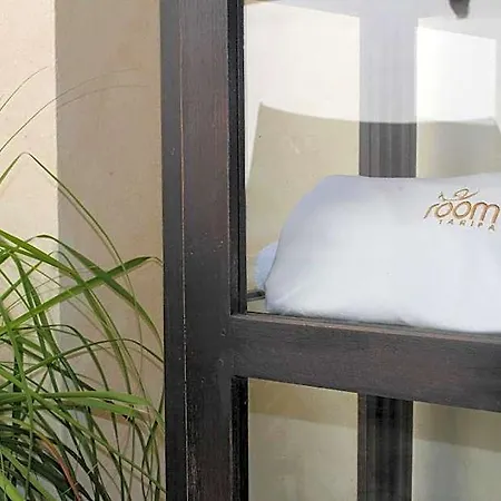 بيت شباب Room Tarifa تريفة