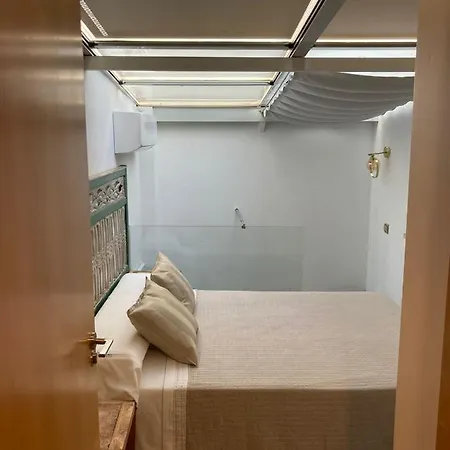Room Tarifa 타리파